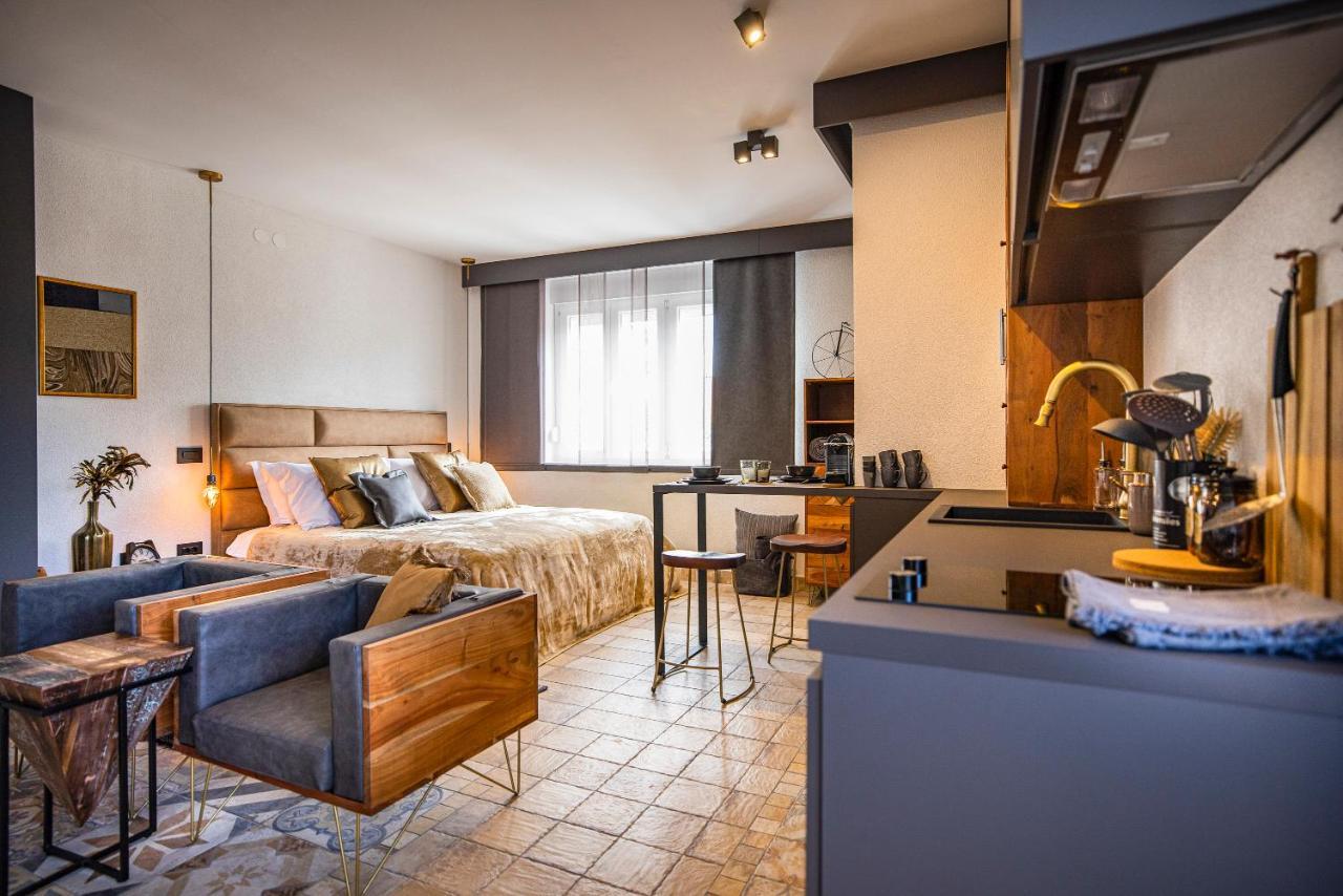Ika Boutique Luxury Apartment